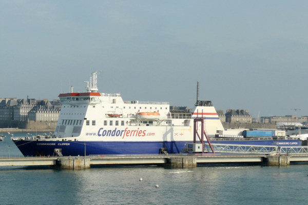 Saint-Malo (2008-02-24) - Au terminal ferry n 1